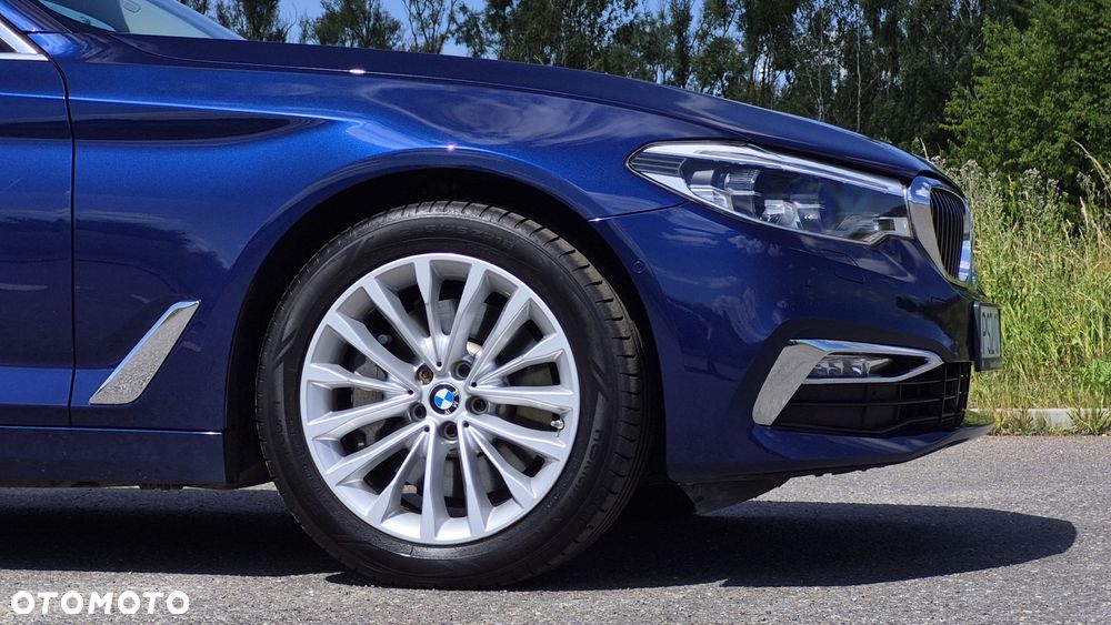 BMW Seria 5 530i xDrive Luxury Line - 7