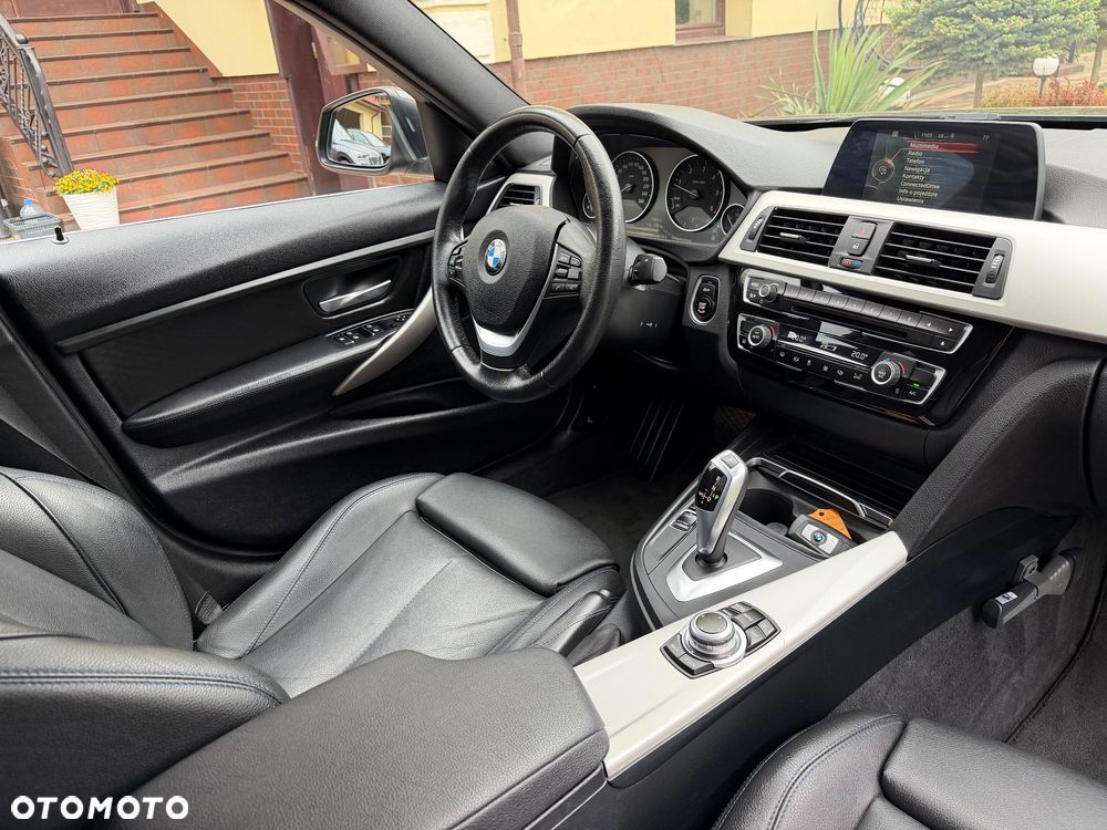 BMW Seria 3 320d Efficient Dynamic Edition Blue Performan Luxury Line - 31