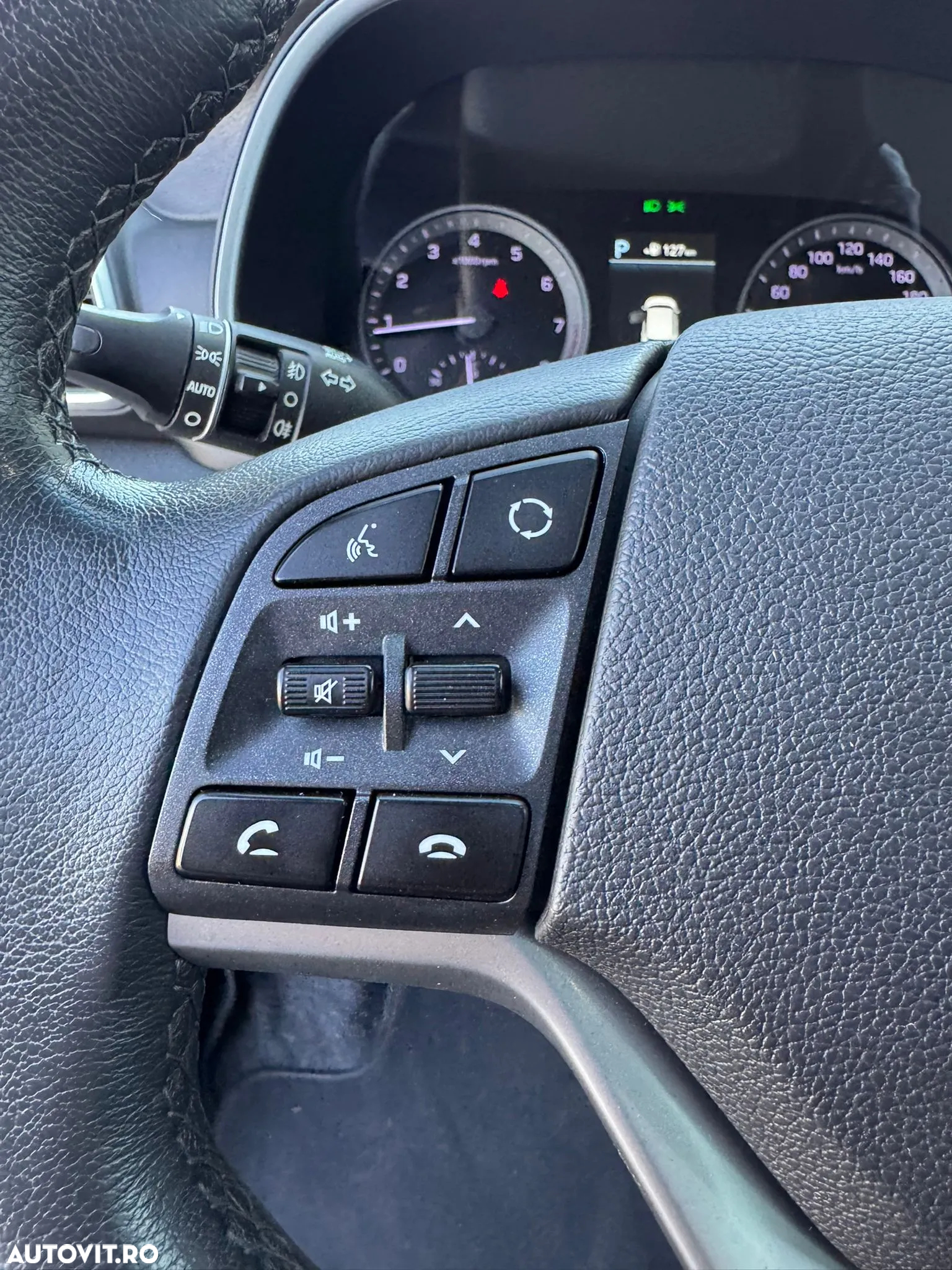 Hyundai Tucson 1.6 T-GDi 4WD 7DCT Luxury - 23