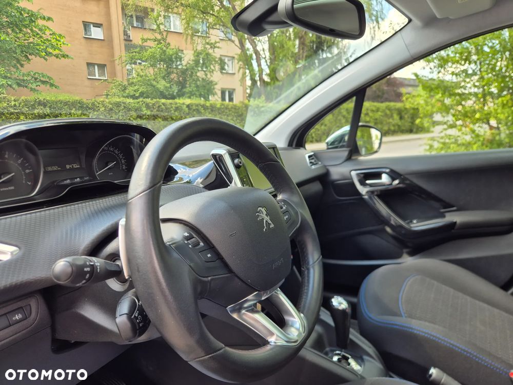 Peugeot 208 PureTech 82 ETG5 Stop & Start Active - 8