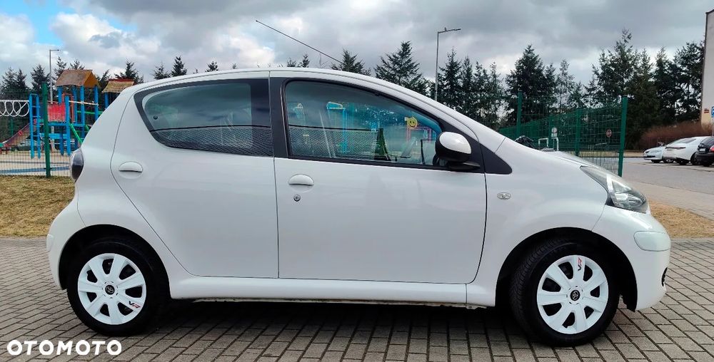 Toyota Aygo Cool - 2