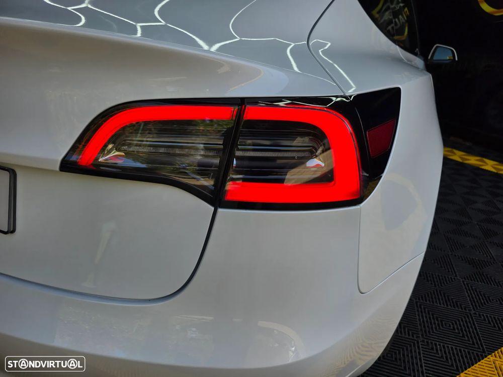 Tesla Model 3 Tração Traseira - 18