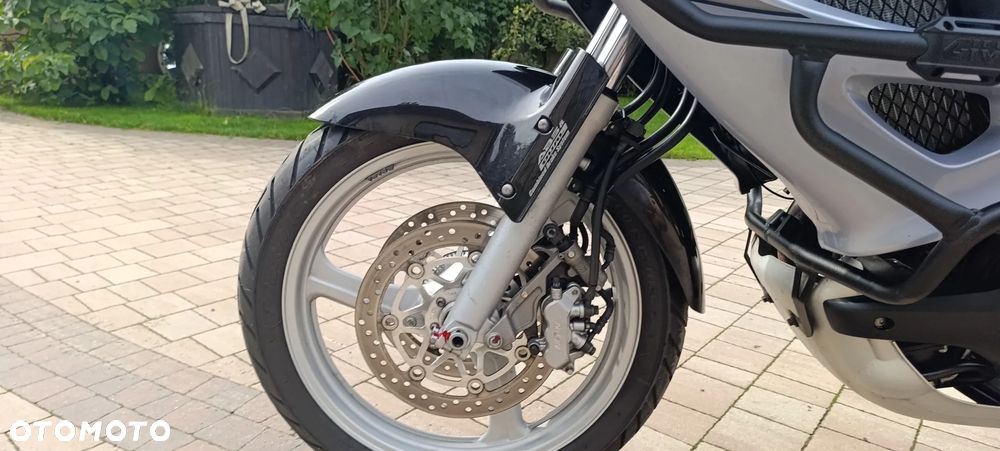 Honda Varadero - 38