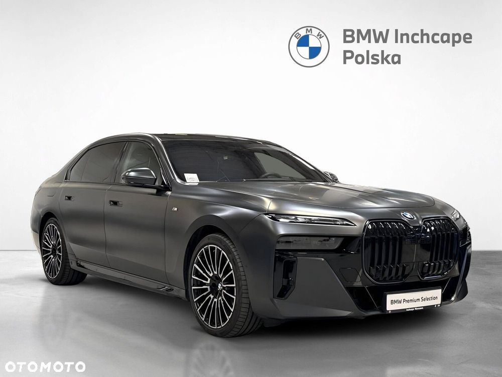 BMW Seria 7 - 8