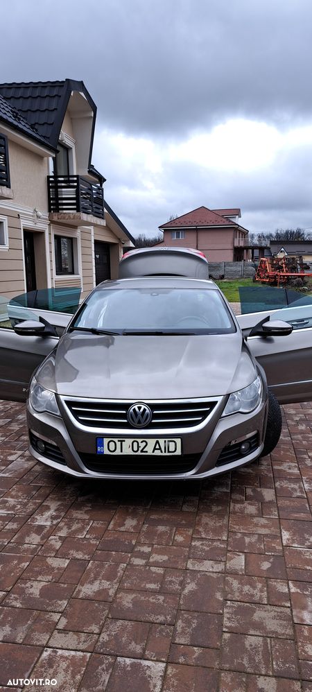 Volkswagen Passat CC 2.0 Blue TDI - 17