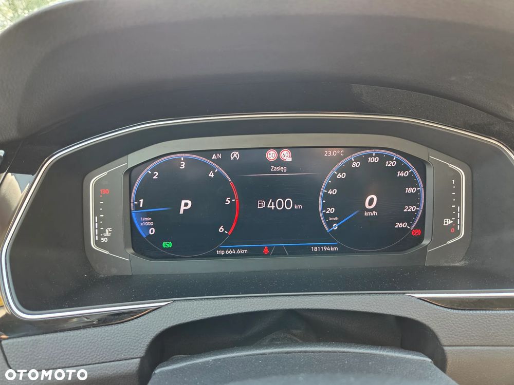 Volkswagen Passat 2.0 TDI SCR DSG Highline - 15