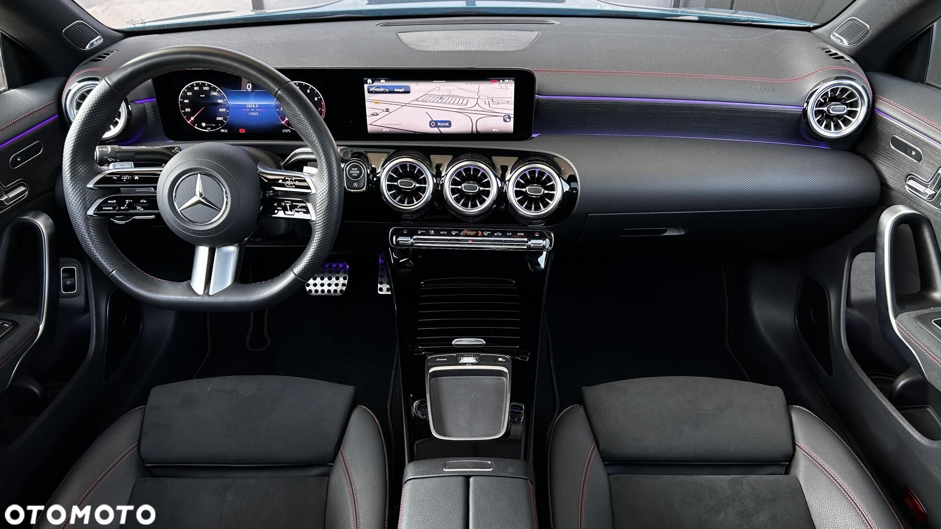 Mercedes-Benz CLA - 20
