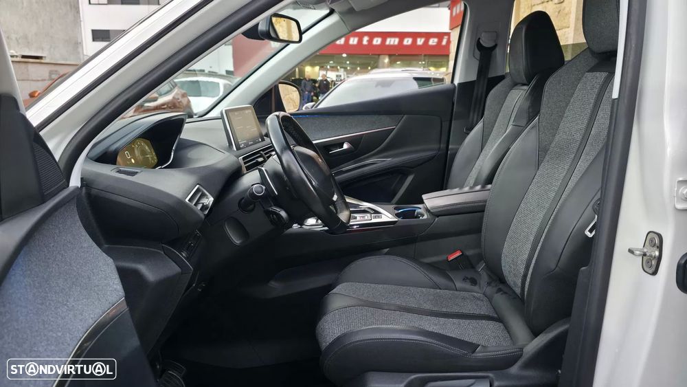 Peugeot 3008 - 11