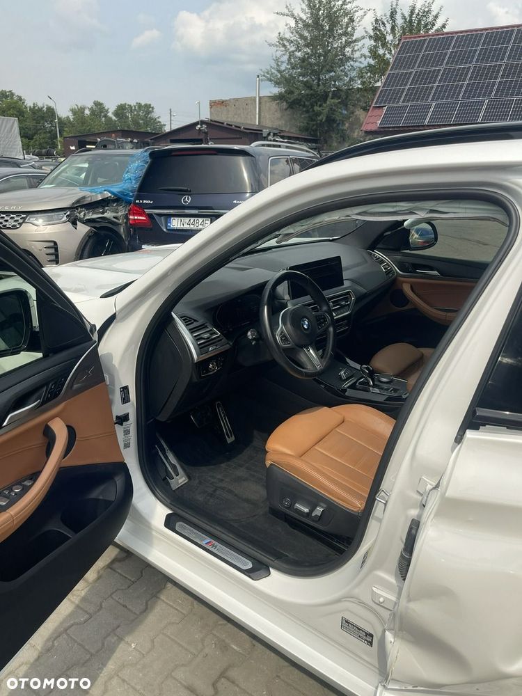 BMW X3 xDrive30i M Sport Edition - 7