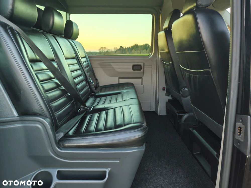 Volkswagen Transporter - 27