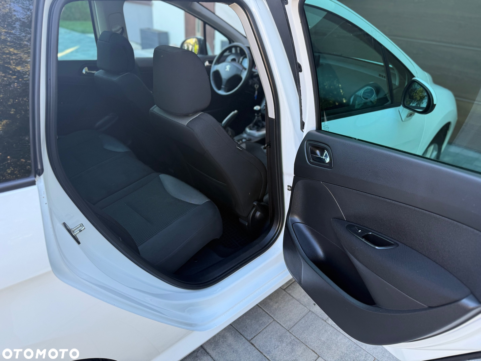 Peugeot 308 - 10