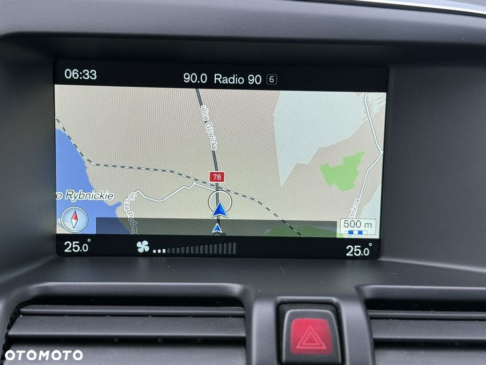 Volvo XC 60 D3 Geartronic Momentum - 26