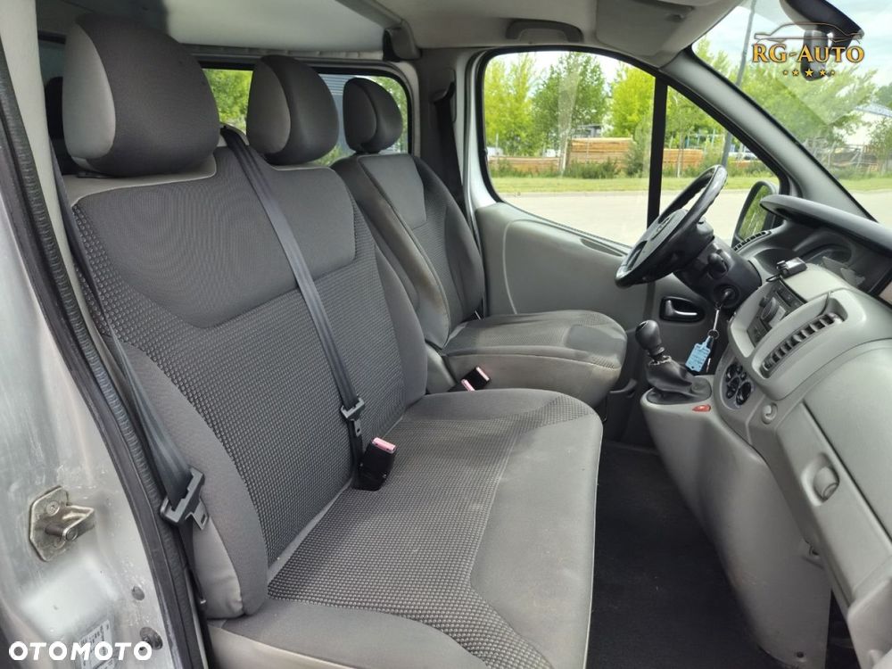 Opel Vivaro - 21