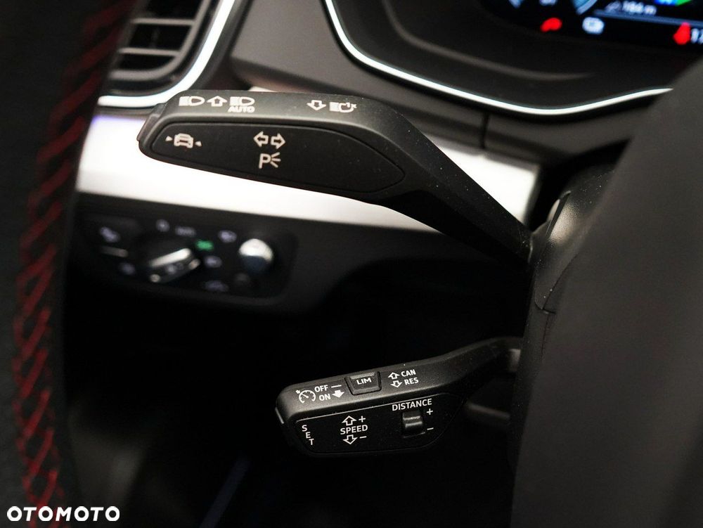 Audi Q5 Sportback - 29