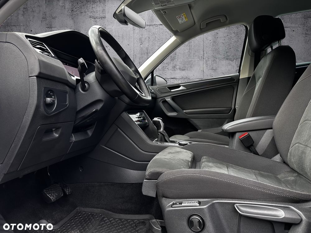 Volkswagen Tiguan 2.0 TDI SCR 4MotION DSG Elegance - 16