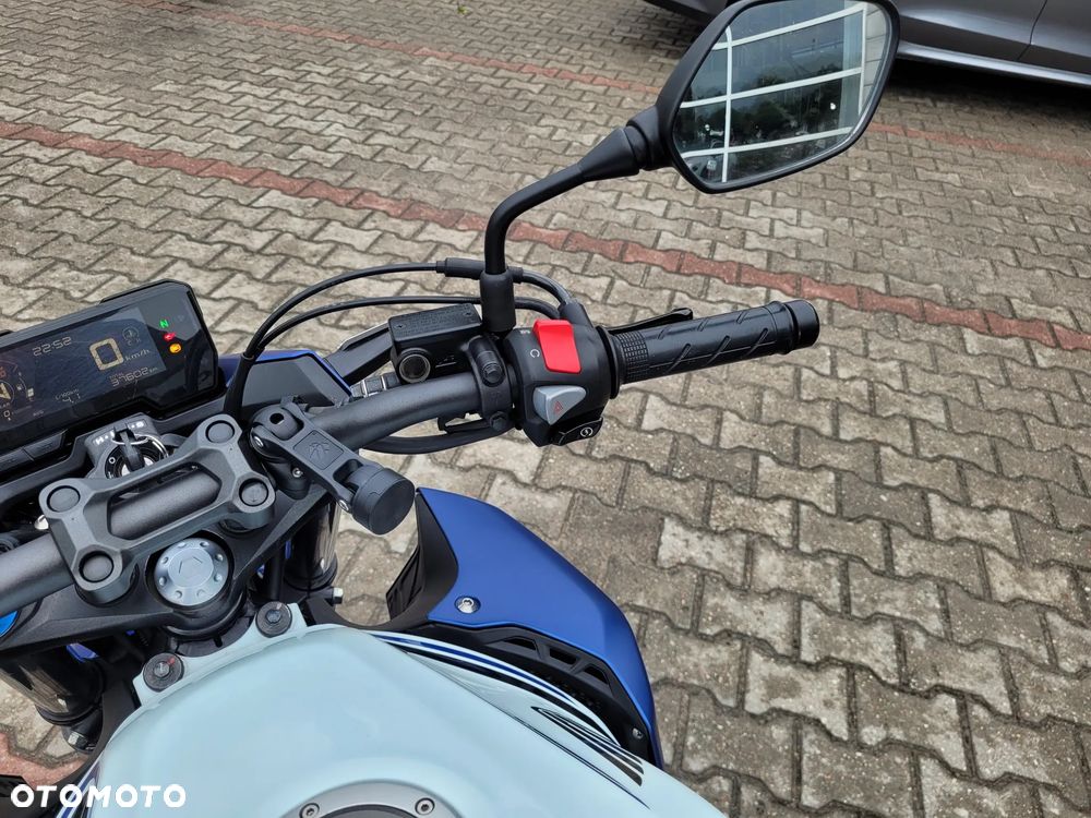 Honda CB - 24