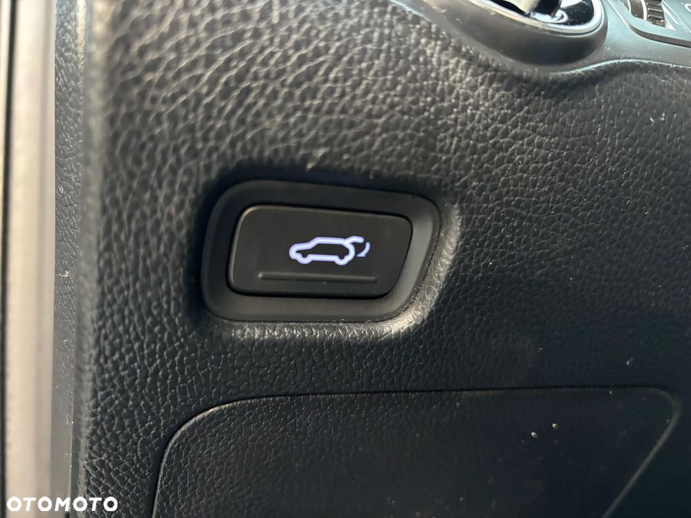 Hyundai i40 Kombi 1.7 CRDi Premium - 33