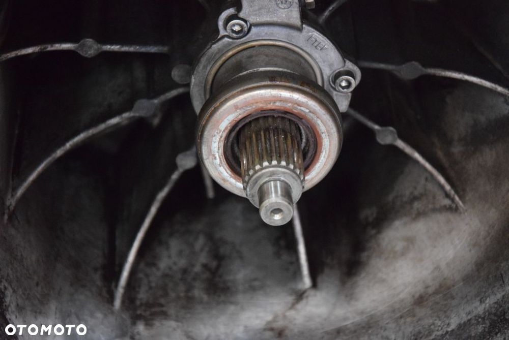 SUZUKI GRAND VITARA II 1.6 16V SKRZYNIA BIEGÓW MANUAL - 17