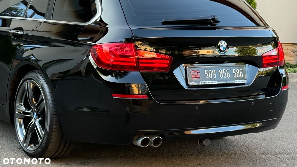 BMW Seria 5 525d Touring Modern Line - 14