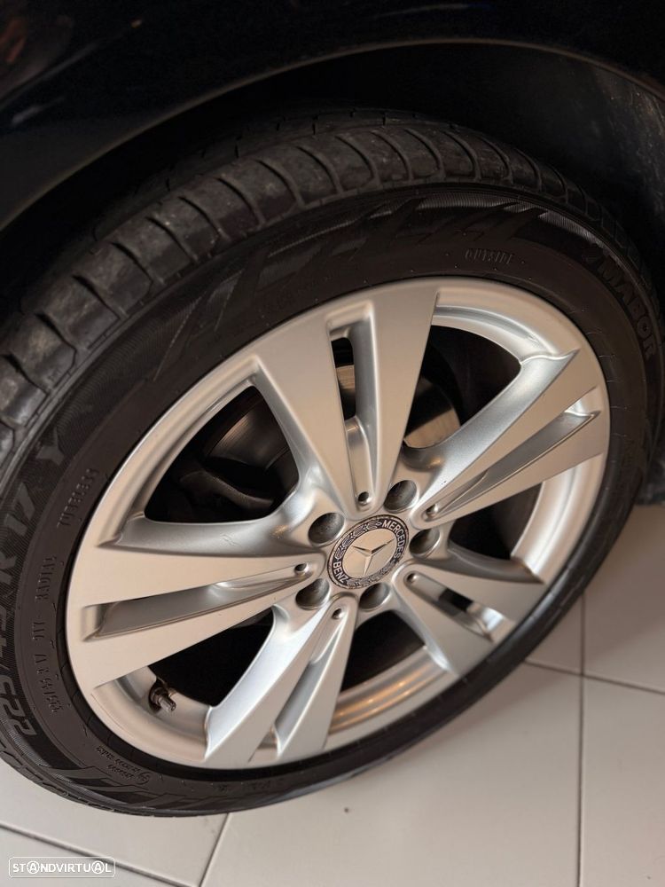 Mercedes-Benz A 180 d - 15