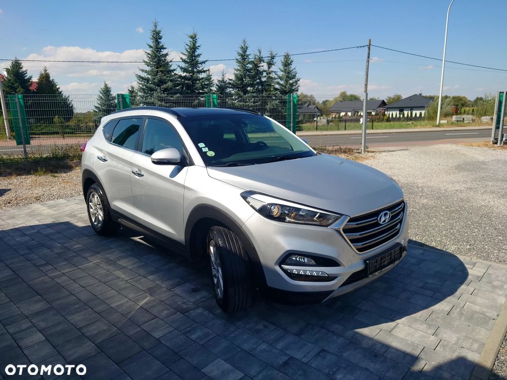 Hyundai Tucson 1.7 CRDI BlueDrive Style 2WD - 6