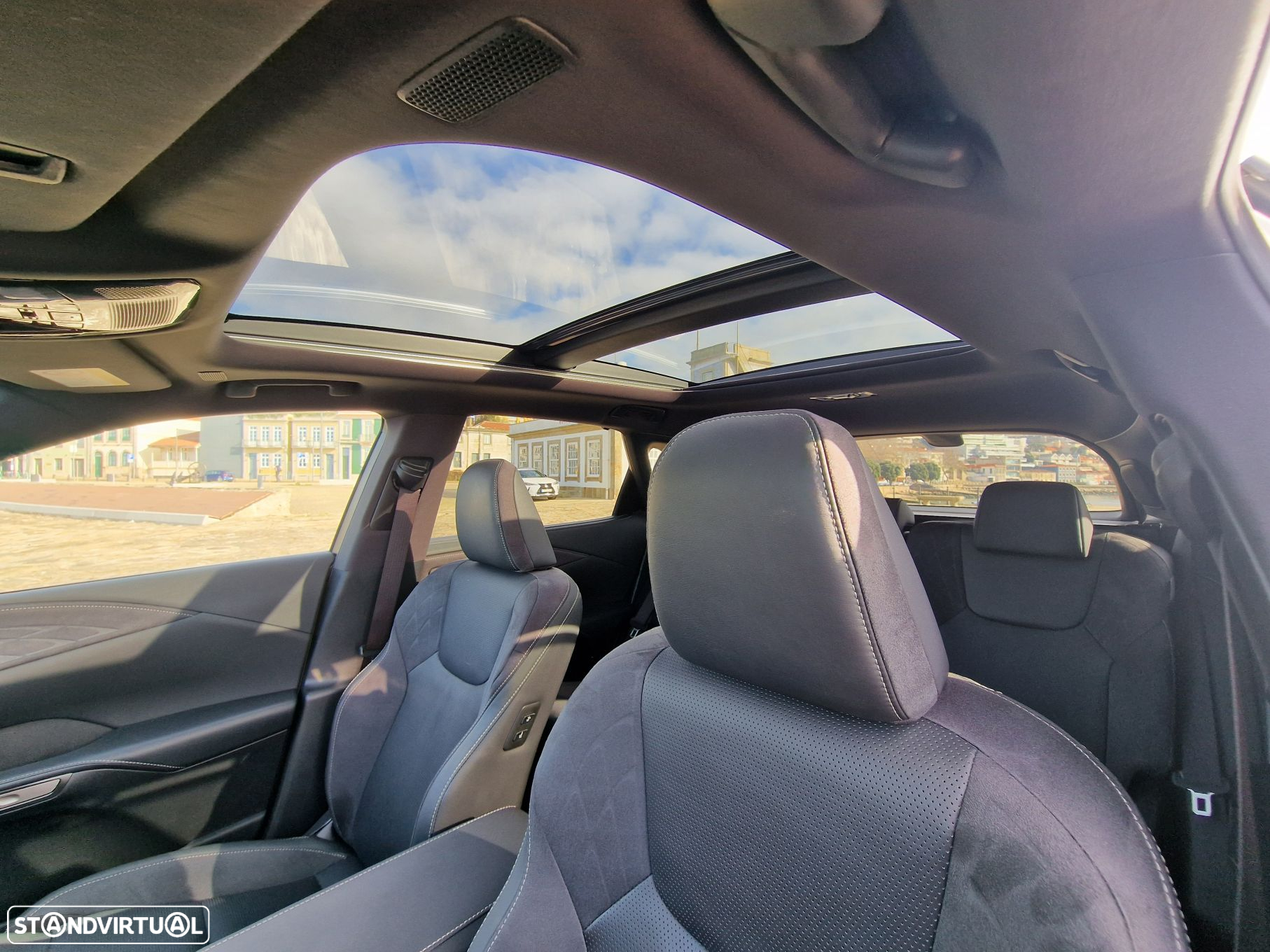 Lexus RX 450h - 11