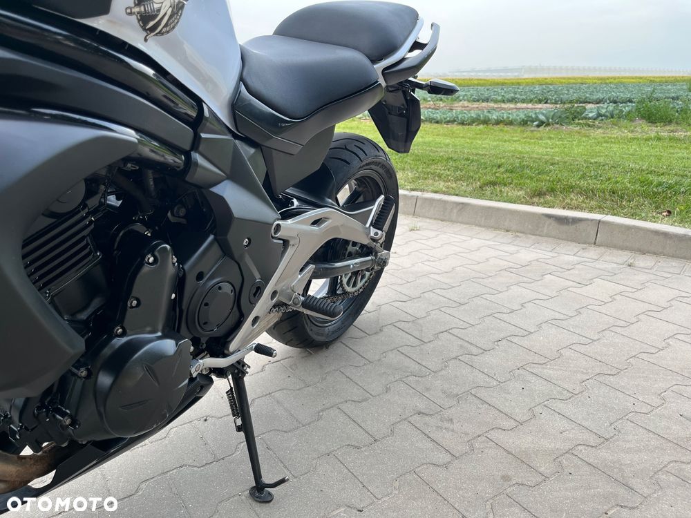 Kawasaki ER - 15