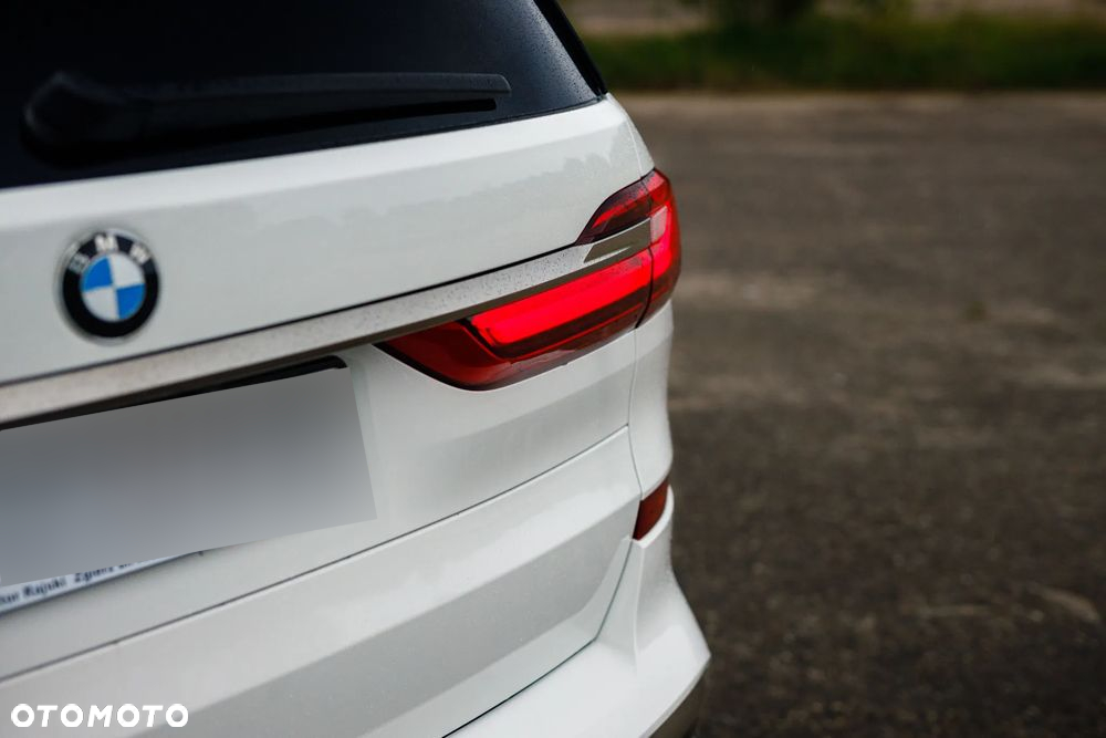 BMW X7 xDrive40i sport - 12