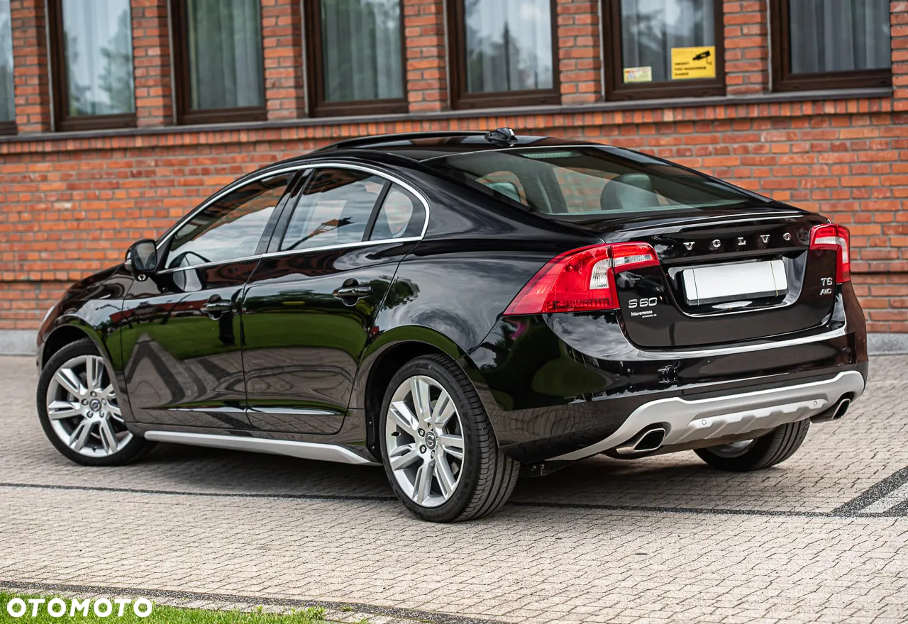 Volvo S60 T6 AWD Geartronic Summum - 6