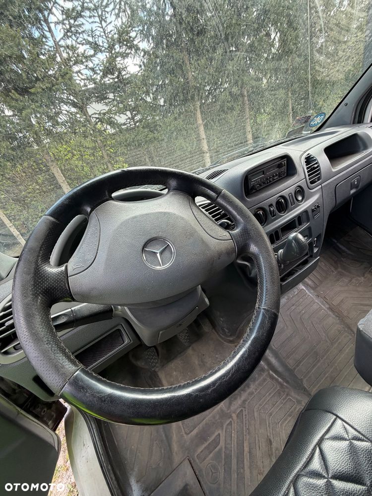 Mercedes-Benz Sprinter - 3