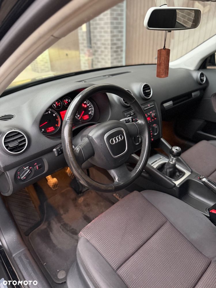 Audi A3 Sportback - 10