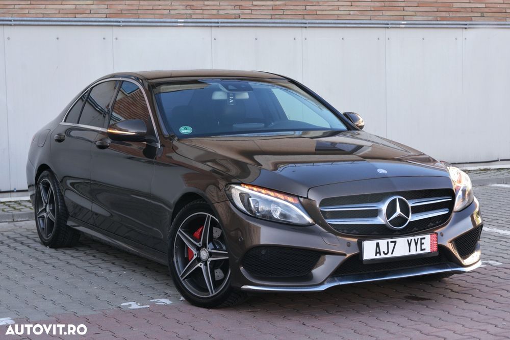 Mercedes-Benz C 220 d 4Matic 7G-TRONIC AMG Line - 8
