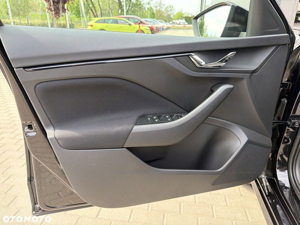 Skoda Kamiq 1.5 TSI Drive DSG - 11