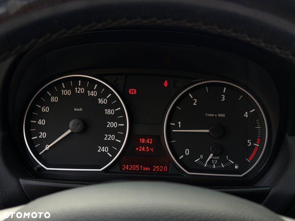 BMW Seria 1 - 13