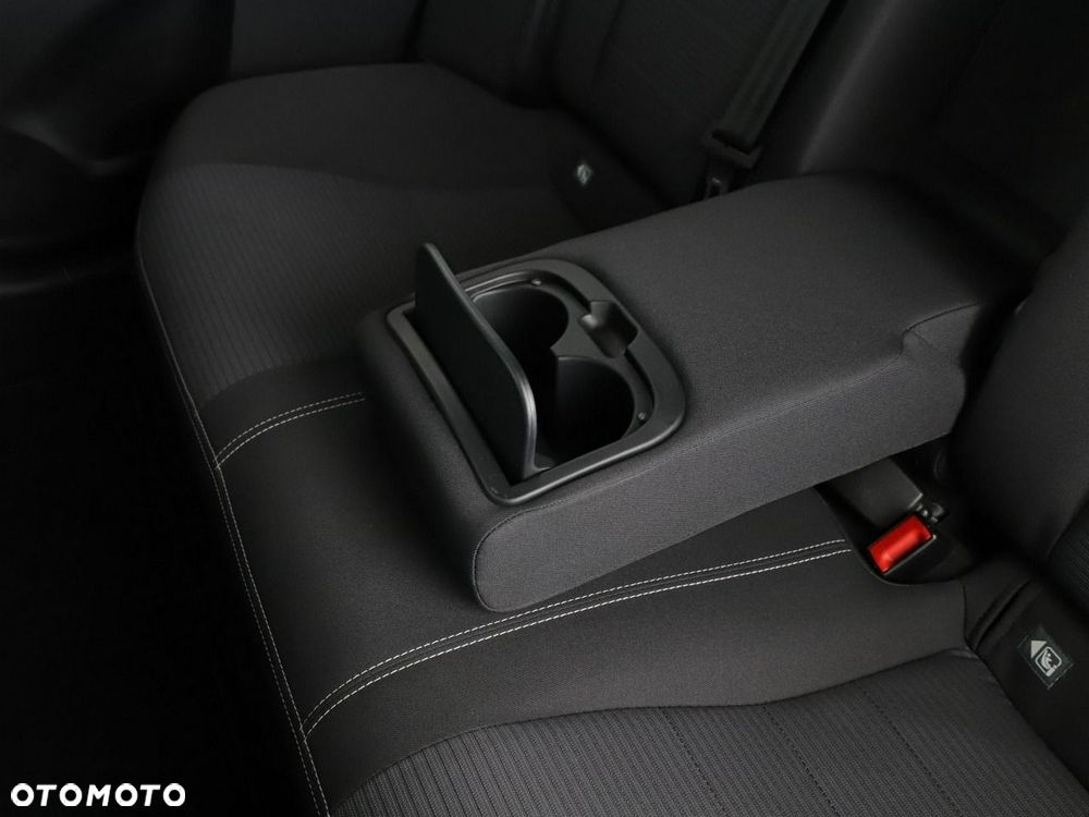 Toyota Avensis 1.8 Business Edition MS - 39