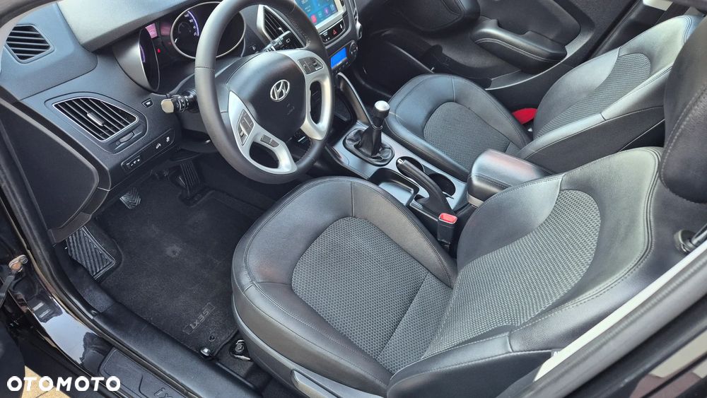 Hyundai ix35 2.0 2WD Comfort - 17