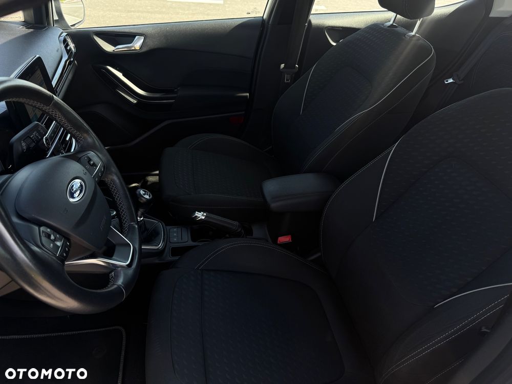 Ford Fiesta 1.0 EcoBoost S&S TITANIUM - 25