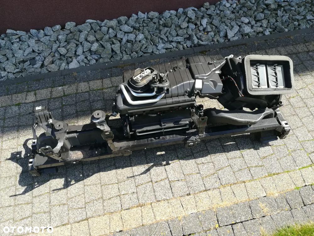 Audi Q5 80A Nagrzewnica Dmuchawa Stelaż - 5