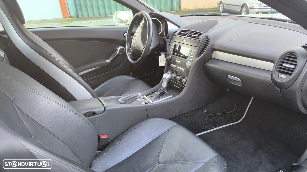 Mercedes-Benz SLK 200 Kompressor Auto Sport Edition - 13