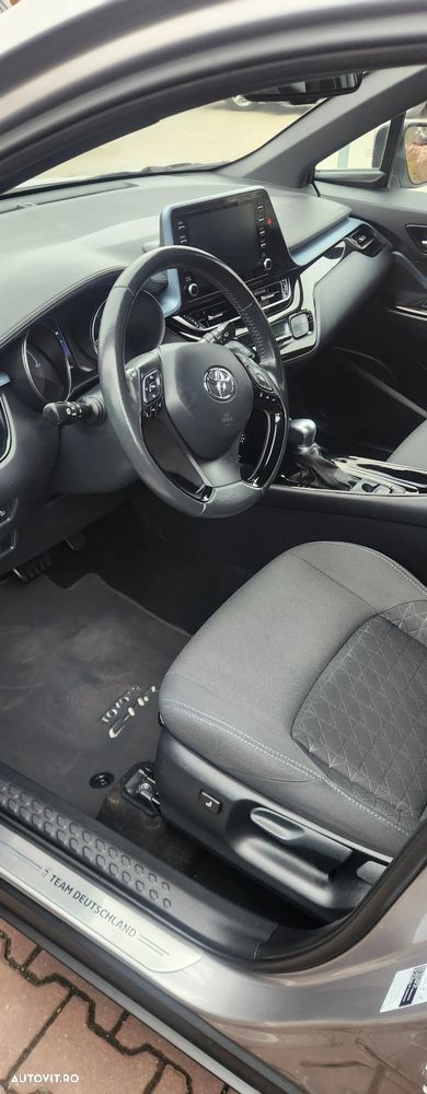 Toyota C-HR 2.0 HSD 184 CP 4x2 CVT C-ult Style - 6