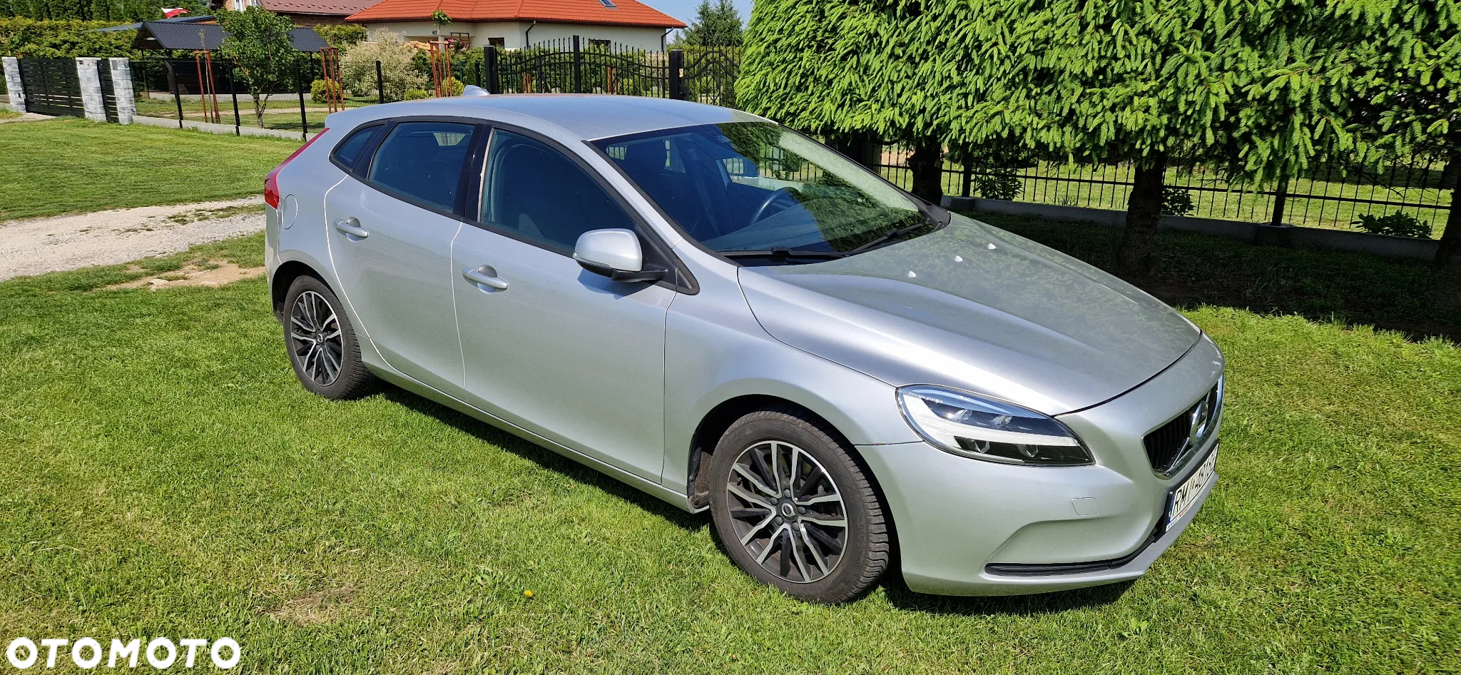 Volvo V40 D2 Drive-E Momentum - 3