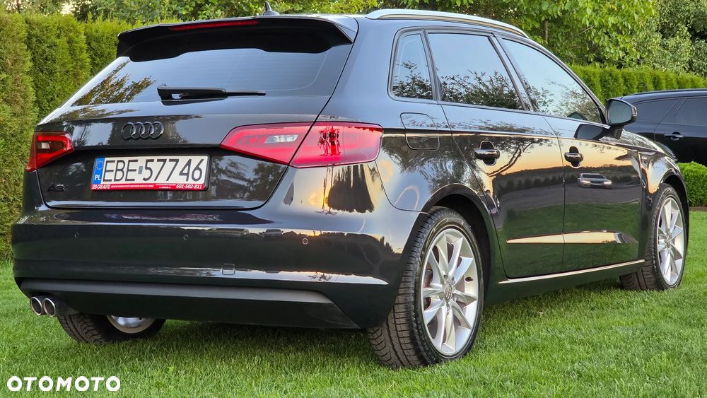 Audi A3 Sportback 2.0 TDI S tronic S line Sportpaket - 9
