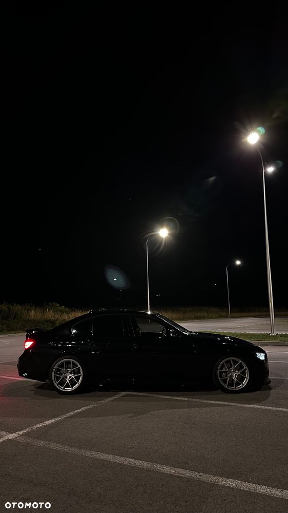 BMW Seria 3 340i Edition M Sport Shadow - 34