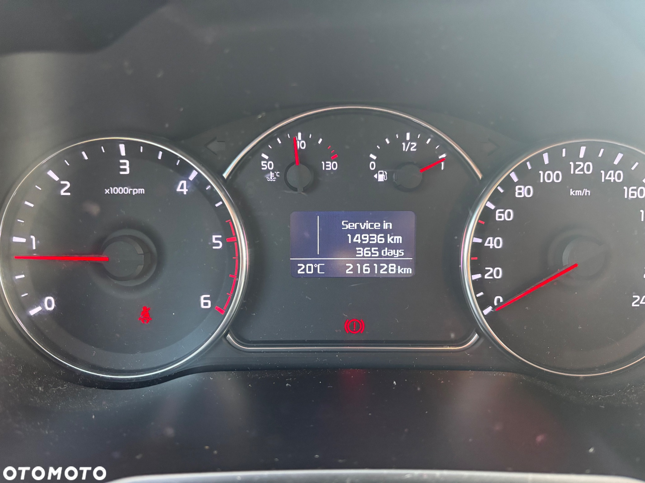 Kia Carens 1.7 CRDi XL - 10