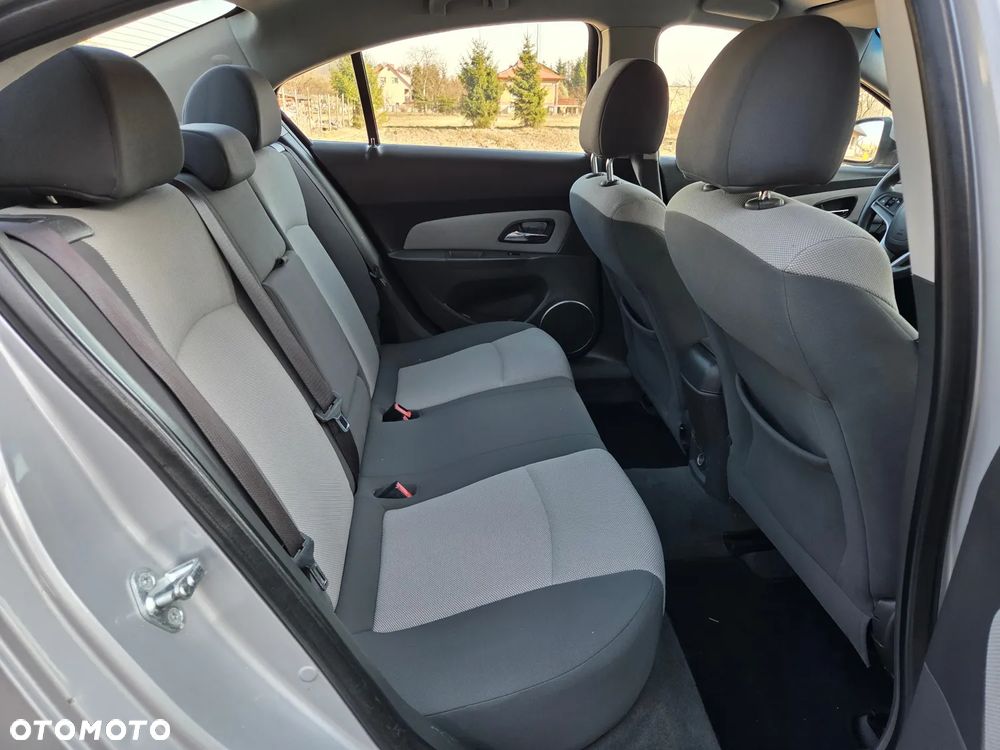 Chevrolet Cruze 2.0 LT - 16