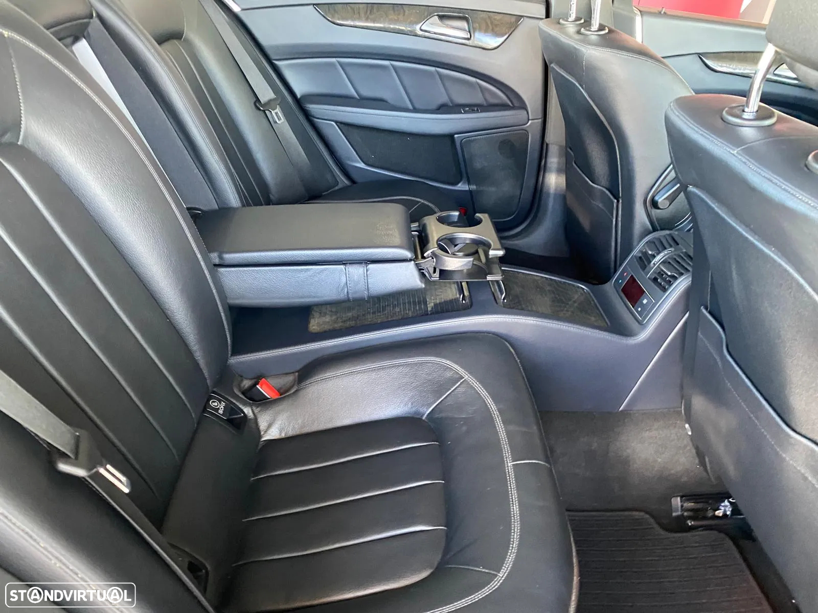 Mercedes-Benz CLS 250 CDi BlueEfficiency - 24