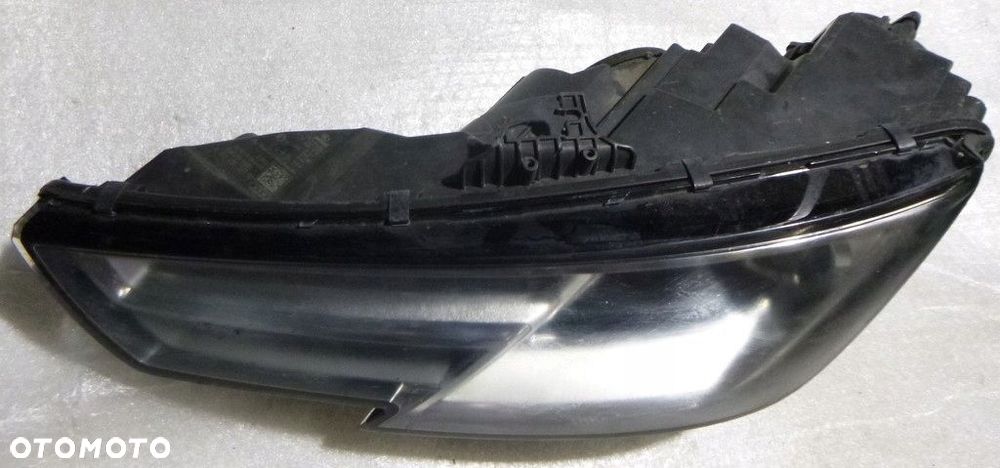 Audi A4 B9 Reflektor Lewy 8W0941005 - 3