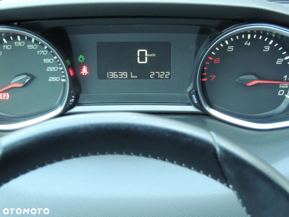 Peugeot 308 1.2 PureTech Active Pack S&S - 13