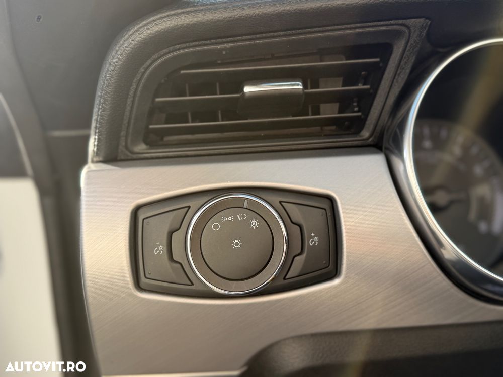 Ford Mustang Cabrio 2.3 Eco Boost - 13