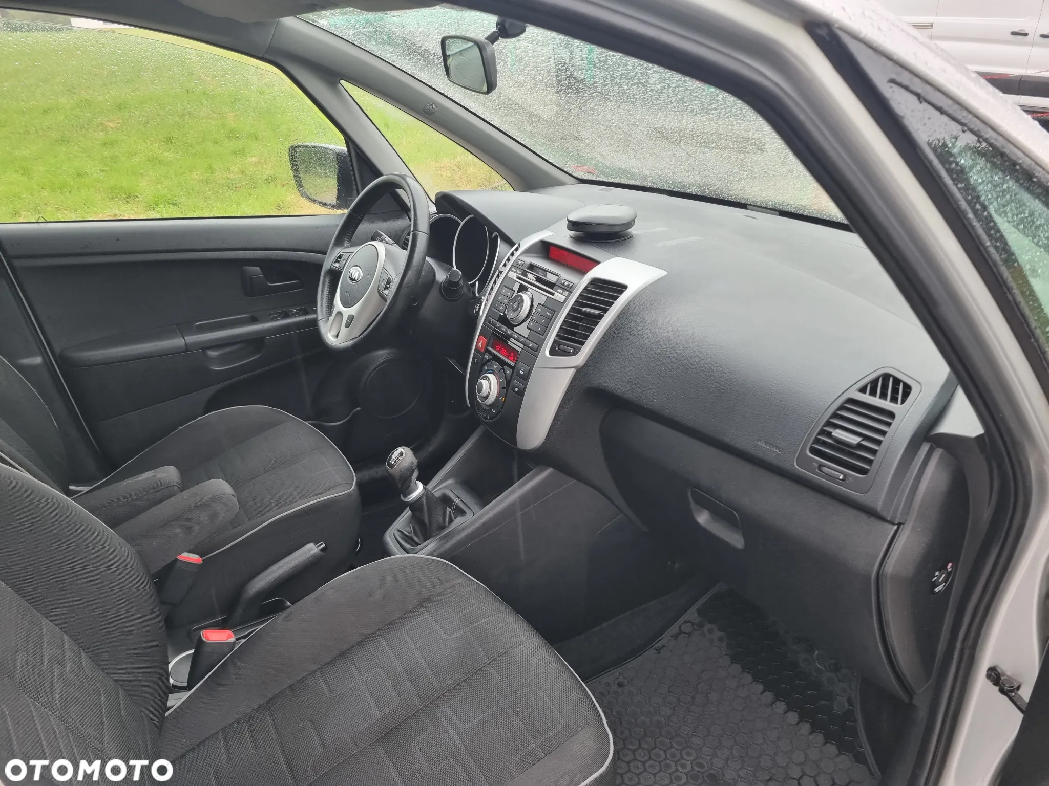 Kia Venga 1.6 CRDi 128 Dream Team Edition - 23